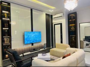 1 bedroom Self Contain Short let Foreshore Chevron Drive Lekki Lagos