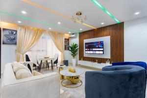 2 bedroom Block Of Flats Short let Lekki Right Lekki Phase 1 Lagos 2 bedroom Block Of Flats Short let Lekki Right Lekki Phase 1 Lagos