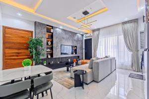 2 bedroom Block Of Flats Short let Salem Ikate Elegushi Lekki Lagos