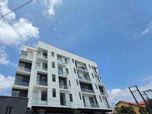 2 bedroom Flat & Apartment For Rent Lekki Phase 1 Lagos