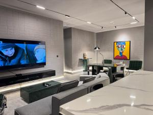 2 bedroom Flat & Apartment Short let Admiralty Way Lekki Phase 1 Lagos