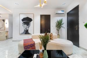 2 bedroom Flat & Apartment Short let Ikate Lekki Lagos 2 bedroom Flat & Apartment Short let Ikate Lekki Lagos