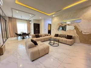 3 bedroom Block Of Flats Short let Lekki Phase 1 Lagos 3 bedroom Block Of Flats Short let Lekki Phase 1 Lagos