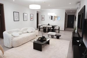 3 bedroom Flat & Apartment For Sale Freedom Way Lekki Phase 1 Lagos 3 bedroom Flat & Apartment For Sale Freedom Way Lekki Phase 1 Lagos