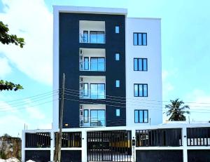 3 bedroom Flat & Apartment For Sale Parkview Estate Ikoyi Lagos