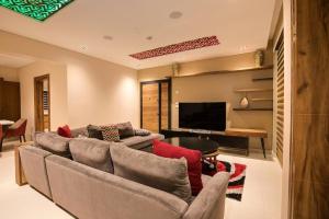 3 bedroom Flat & Apartment Short let Alagomeji Yaba Lagos