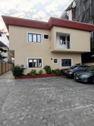 3 bedroom Flat & Apartment For Rent Off Admiralty Way Lekki Phase 1 Lagos