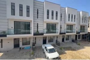 4 bedroom Flat & Apartment For Sale Ikate Illasan Road Ilasan Lekki Lagos