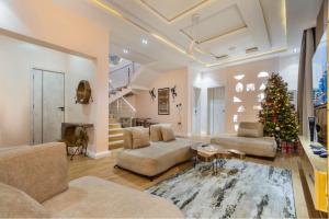 4 bedroom Duplex Short let Ikate Elegushi Lekki Lagos 4 bedroom Duplex Short let Ikate Elegushi Lekki Lagos