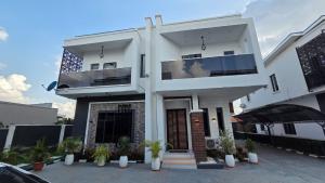 4 bedroom Detached Duplex For Sale Kolapo Ishola Gra Akobo Ibadan Oyo