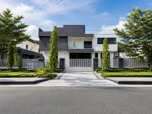 5 bedroom Detached Duplex For Rent Pinnock Beach Estate Osapa London Lekki Lagos