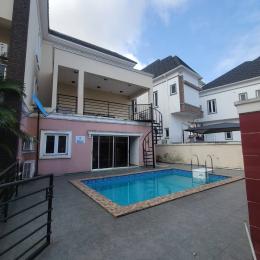 5 bedroom Terrace For Rent Osapa Lekki Lagos