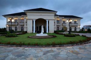 7 bedroom Duplex For Sale Banana Island Ikoyi Lagos