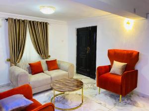 2 bedroom Flat & Apartment Short let Ogba GRA Lagos