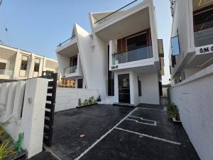 4 bedroom Semi detached Duplex For Sale Ikota Lekki Phase 2 Lagos