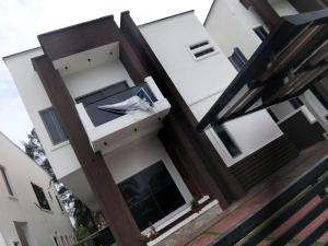 5 bedroom Detached Duplex For Sale Lekki Phase 2 Lagos