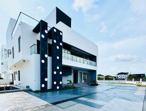 5 bedroom Detached Duplex For Sale Royal Garden Estate Ajah Ajah Lagos