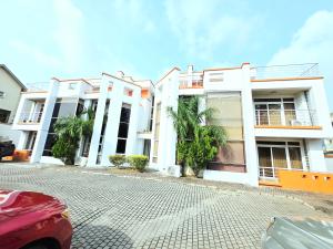 2 bedroom Block Of Flats For Rent Lekki Phase 1 Lagos