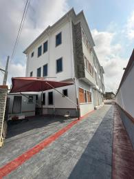 3 bedroom Flat & Apartment For Sale Surulere, Lagos Surulere Lagos