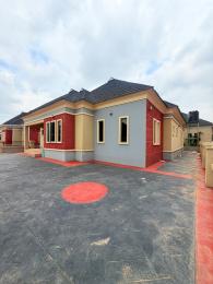 3 bedroom Detached Bungalow For Sale Mowe Ogun area 