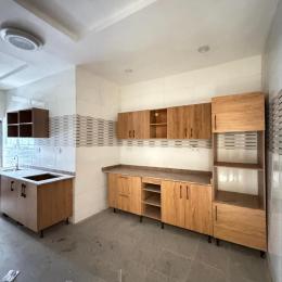 3 bedroom Flat & Apartment For Sale Yaba Lagos