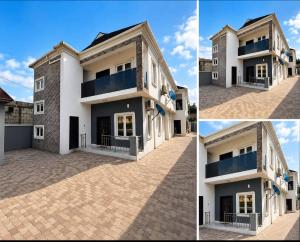 House For Sale Adenuga Street,new Bodija Estate, Ibadan Ibadan Oyo