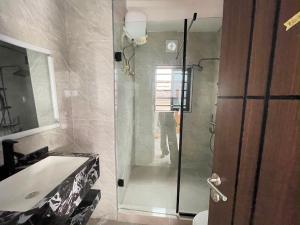 5 bedroom Semi detached Duplex For Sale Gbagada Lagos