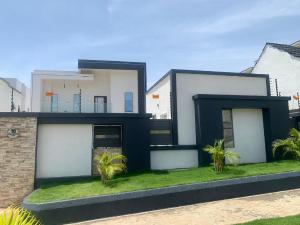 5 bedroom Duplex For Sale Guzape Abuja Phase 1  5 bedroom Duplex For Sale Guzape Abuja Phase 1