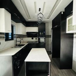 3 bedroom Flat & Apartment For Sale Maryland Lagos