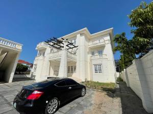 7 bedroom Detached Duplex For Sale Katampe Abuja Abuja Phase 1 