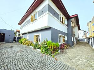 3 bedroom Flat & Apartment For Rent Chevron Drive Lekki Lagos