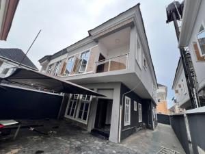 4 bedroom Semi detached Duplex For Sale For Sale: Newly Renovated And Spacious 4 Bedroom Semi Detached House With 1 Room Bq Location: Bera Estate, Off Chevron Drive, Lekki Price: N170m (ono) Lekki Phase 1 Lagos