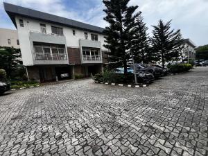 4 bedroom Terrace For Rent Banana Island Ikoyi Lagos