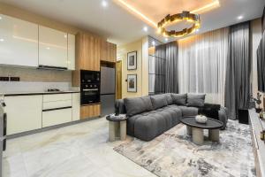 1 bedroom Block Of Flats Short let Lekki Phase 1 Lagos