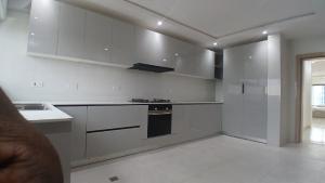 3 bedroom Flat & Apartment For Sale Ikoyi Lagos