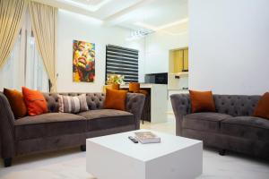 2 bedroom Flat & Apartment Short let Ikeja GRA Lagos 2 bedroom Flat & Apartment Short let Ikeja GRA Lagos