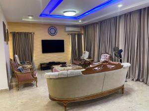 4 bedroom Detached Duplex For Rent Osapa Lekki Lagos