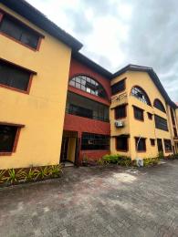 3 bedroom Shared Apartment For Rent Lekki Phase 1 Lagos