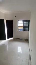 1 bedroom Self Contain For Rent Iwaya Yaba Lagos