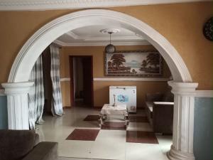 4 bedroom Bungalow For Rent Alaaka Elebu Akala Express Ibadan Oyo