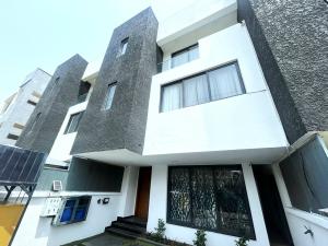 4 bedroom Detached Duplex For Rent Oniru Victoria Island Lagos
