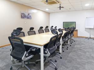 Private Office For Rent 2nd Floor, Landmark House 52 54, Isaac John Street Ikeja GRA Lagos