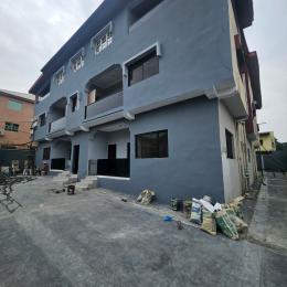 3 bedroom Block Of Flats For Rent Magodo Phase 2 Gra. Shangisha Kosofe/Ikosi Lagos