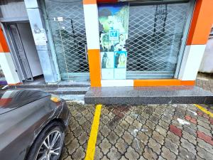 1 bedroom Shop For Rent Lekki Phase 1 Lagos