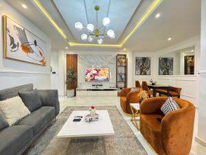 2 bedroom Flat & Apartment Short let Lekki Phase 1 Lagos 2 bedroom Flat & Apartment Short let Lekki Phase 1 Lagos