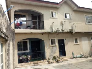 2 bedroom Block Of Flats For Sale Off College Road Ifako-ogba Lagos
