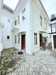 2 bedroom Flat & Apartment For Rent Lekki Phase 1 Lagos