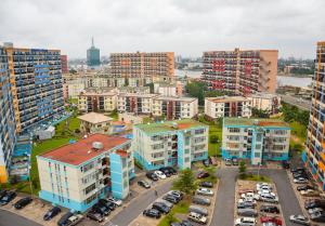 3 bedroom Maisonette For Rent Victoria Island Lagos