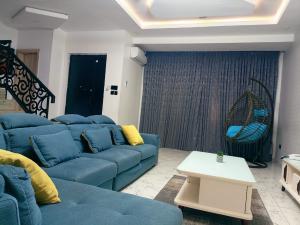 3 bedroom Flat & Apartment Short let Omole Phase 1 Ojodu Lagos 3 bedroom Flat & Apartment Short let Omole Phase 1 Ojodu Lagos
