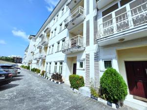 4 bedroom Terraced Duplex For Rent Parkview Estate Ikoyi Lagos